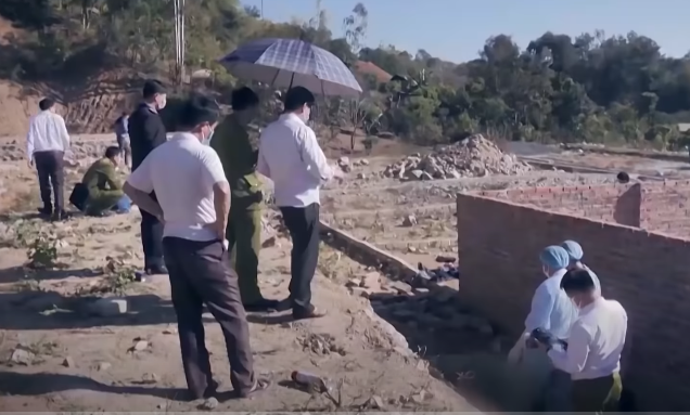 Hanh trinh pha an: Bi an doi chan nguoi nho len tu “long dat“-Hinh-2