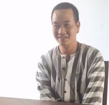 Hơn chục năm làm đại ca ở Hà Nội, Hải "Bánh" làm dày hồ sơ lý lịch bằng số tiền án, tiền sự. Đến khi bị Công an Hà Nội truy bắt gắt gao, đầu năm 1993, ông ta rủ một số đàn em trốn vào TP HCM, thành lập nhóm giang hồ "Trà Bắc", hoạt động ở quận Tân Bình. Tuy nhiên sau đó, Hải "Bánh" bị Công an Hà Nội bắt giữ về tội Gây rối trật tự.