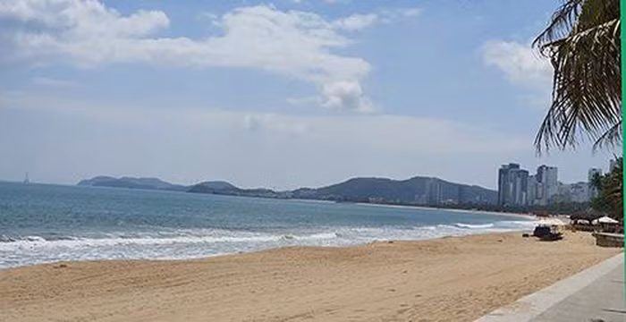  Phát hiện một thi thể nam thanh niên trôi dạt trên biển: Sáng 18/2, trong lúc tập thể dục trên bãi biển Nha Trang thuộc phường Lộc Thọ, TP Nha Trang, tỉnh Khánh Hoà người dân địa phương phát hiện một thi thể nam thanh niên trôi dạt. Nam thanh niên (khoảng 30 tuổi, mặc quần đùi, trên vai trái có một hình xăm). Hiện chưa có người nhà nạn nhân đến nhận dạng thi thể. 