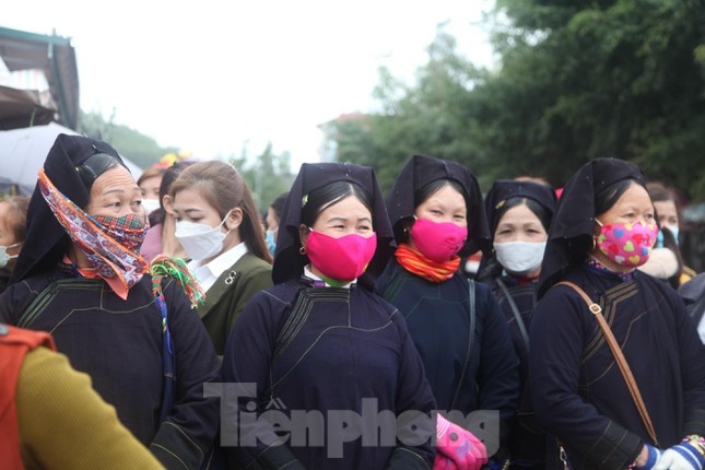 Với người Nùng ở tỉnh Bắc Giang và một số tỉnh lân cận, chợ tình Tân Sơn đã trở thành một phần không thể thiếu trong đời sống tinh thần.