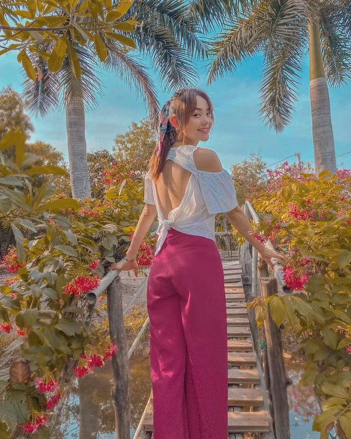 Mỗi khi rảnh rỗi, Minh Hằng thường cùng gia đình đến đây nghỉ ngơi, thư giãn và trải nghiệm những hoạt động gần gũi thiên nhiên. Nguồn ảnh: FBNV