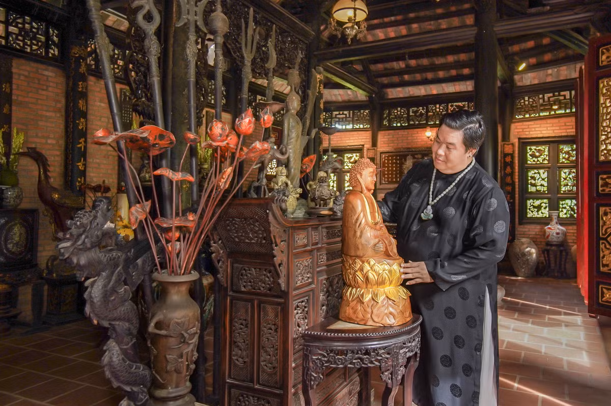 Tuy nhiên, Hoàng Mập không sử dụng để sinh sống mà làm bối cảnh cho các bộ phim. Ảnh: Yan