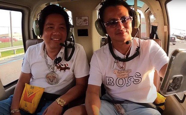 Johnny Đặng còn thuê máy bay trực thăng du ngoạn New York với Khoa Pug.