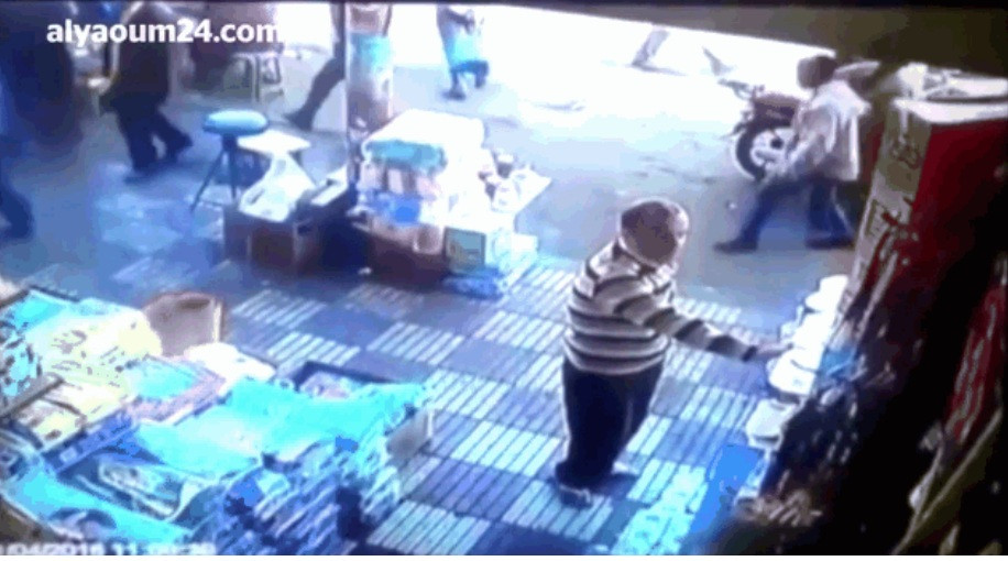 Bi sam so, nguoi phu nu ha knock out ga dan ong