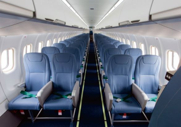 Do có thiết kế thân hẹp, chiều rộng cabin nhỏ và thấp, ATR-72 thiết kế khoang hành lý ký gửi nằm ngay sau khoang lái. Ảnh: Airplane