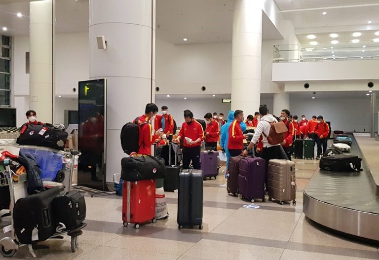 U23 Viet Nam ve nuoc, thay Park Hang-seo hoi quan cung tuyen Viet Nam