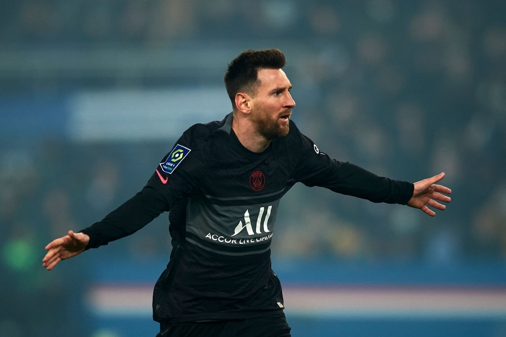 Theo trang goal.com, tổng tài sản của siêu sao bóng đá Lionel Messi vào khoảng 400 triệu USD tính đến tháng 8/2021. Phần lớn số tiền này đến từ hợp đồng thi đấu chuyên nghiệp của anh. Ảnh: Getty