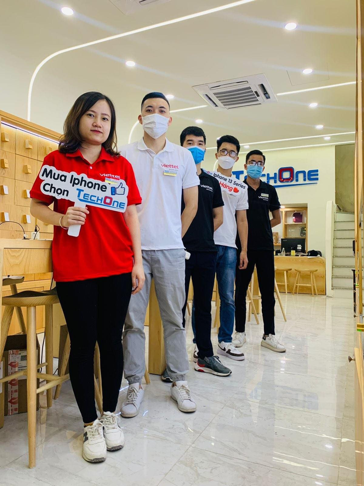 Một số hệ thống lựa chọn lựa chọn cách bán trực tiếp không cần đăng ký trước cho những khách đầu tiên. Ảnh: Techone