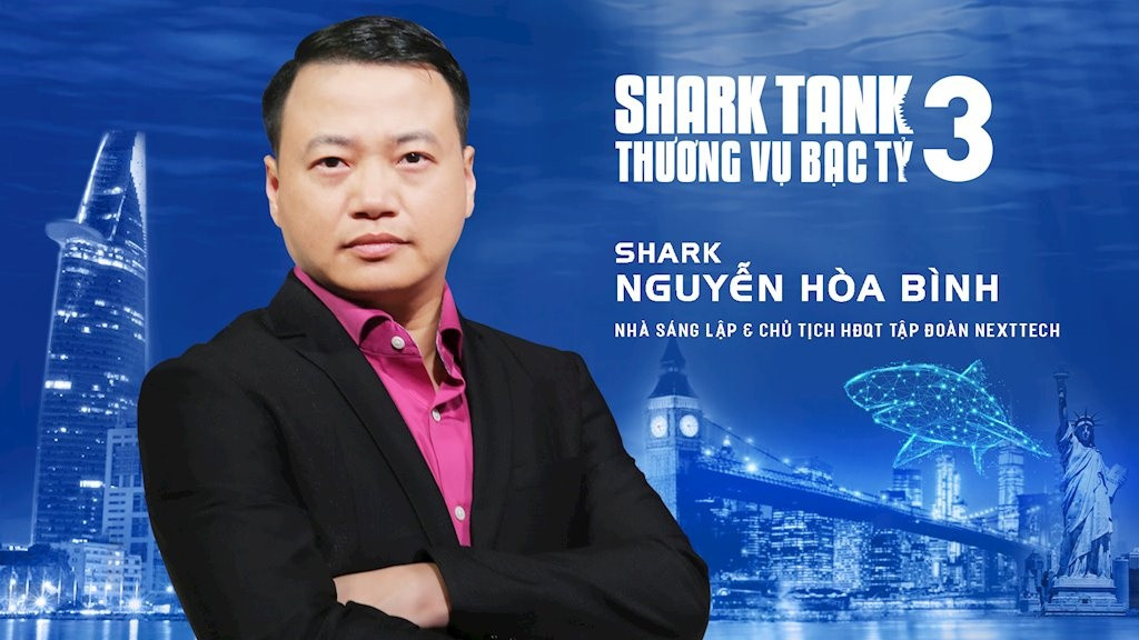 Shark Bình tên thật là Nguyễn Hòa Bình, sinh năm 1981 tại Hà Nội. Ông là nhà sáng lập kiêm chủ tịch Tập đoàn Nexttech. Ảnh: Kinhtechungkhoan