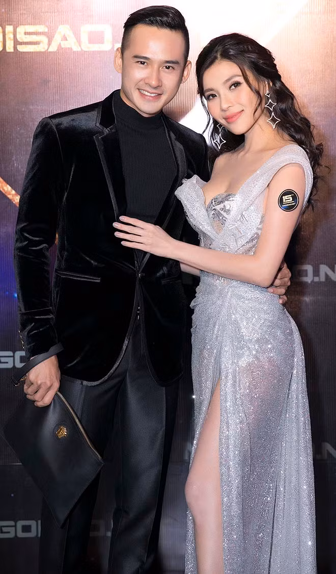 Mới đây, vợ chồng diễn viên Thúy Diễm – Lương Thế Thành trở thành đề tài bàn tán xôn xao trên khắp các diễn đàn mạng xã hội sau khi bị bà Phương Hằng tố “kêu gọi 1 tỷ đồng từ thiện rồi im re". Ảnh: Dân Việt