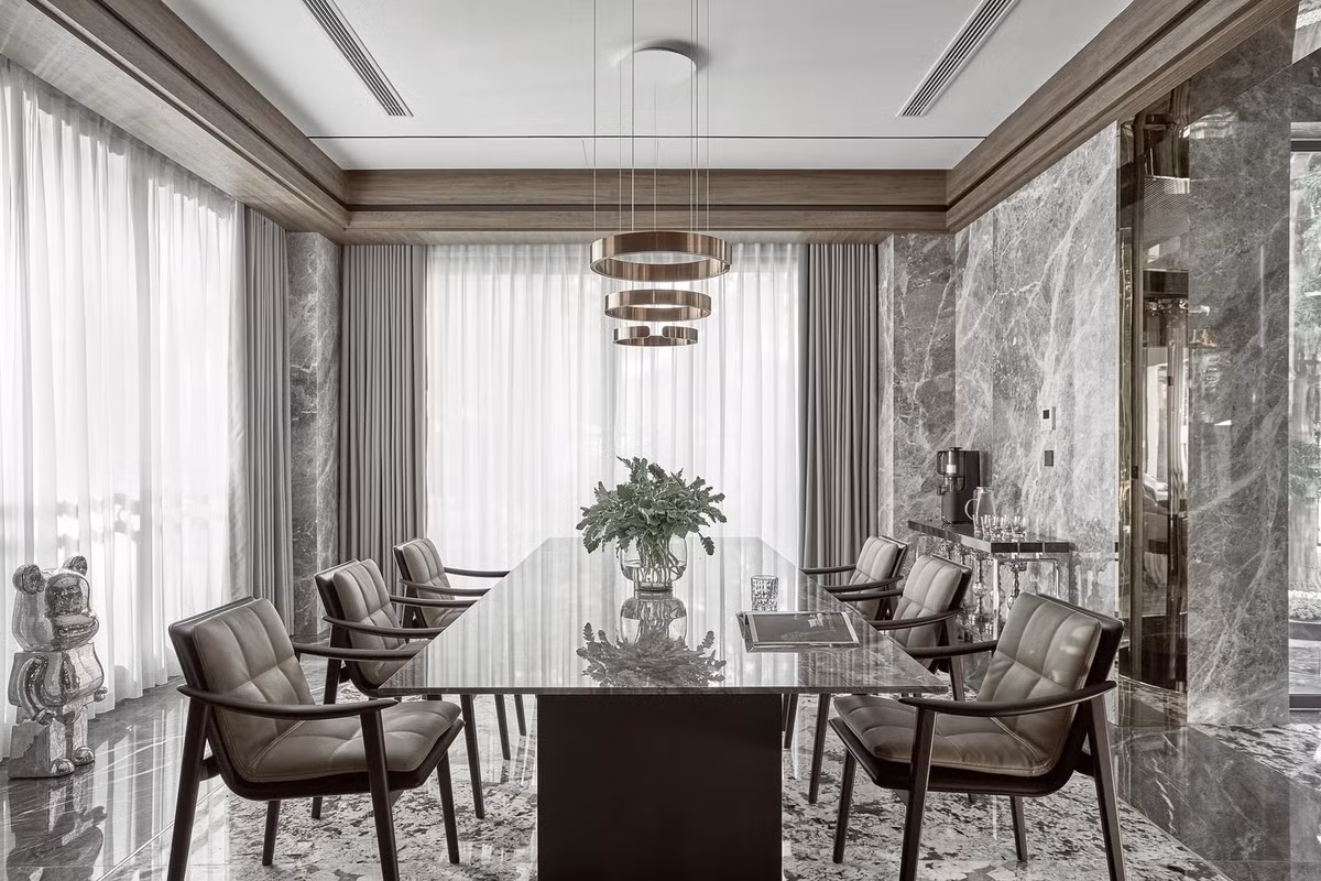 Thiết kế đảm bảo gió lưu thông tự nhiên toàn bộ nhà khi mở cửa, nên lúc nào cũng mát.