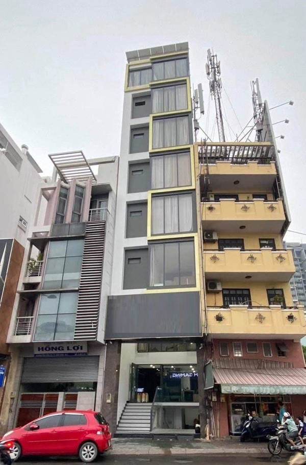 Vợ chồng Kinh Quốc có nhà và biệt thự tại TP HCM, Vũng Tàu. Riêng căn nhà 7 tầng tại Quận 1 (TP HCM) có giá ước tính khoảng 46 tỷ đồng. Ảnh: Internet