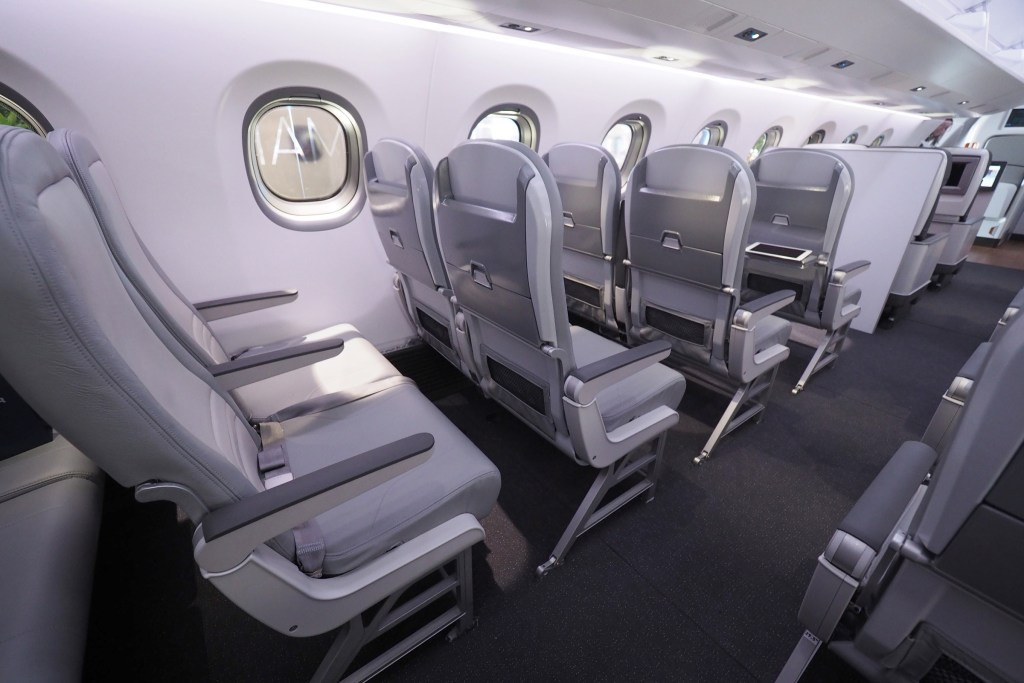 Máy bay có thể vận chuyển tối đa 114 hành khách với cấu hình 2 dãy ghế và một lối đi ở giữa. Ảnh: Bamboo Airways