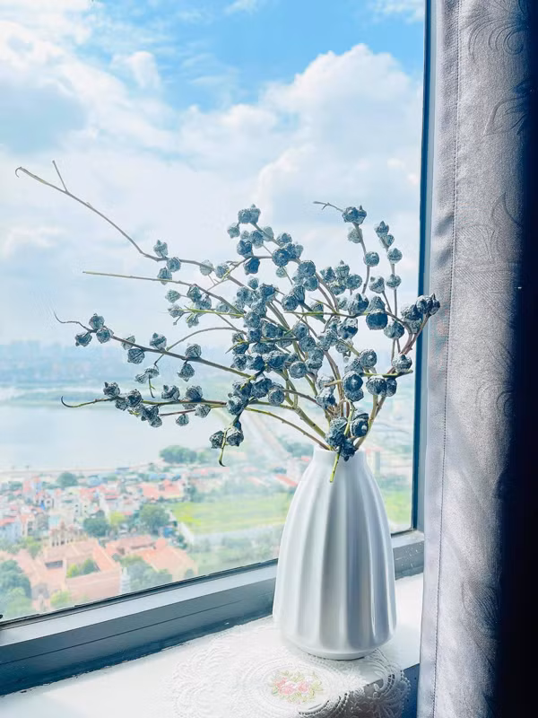 Hoa bạch đàn đã xuất hiện từ 1-2 năm trước, nhưng đến năm nay thì mới thấy nhiều người tìm mua và “làm mưa làm gió” trên thị trường. Ảnh: Dân Việt