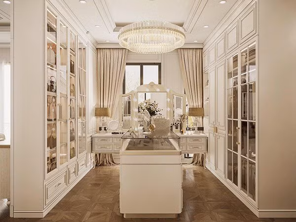 Ngoài ra, nữ ca sĩ còn đầu tư khu vực riêng để đựng túi xách, nữ trang đắt tiền. Nguồn ảnh: Facebook, Instagram NV