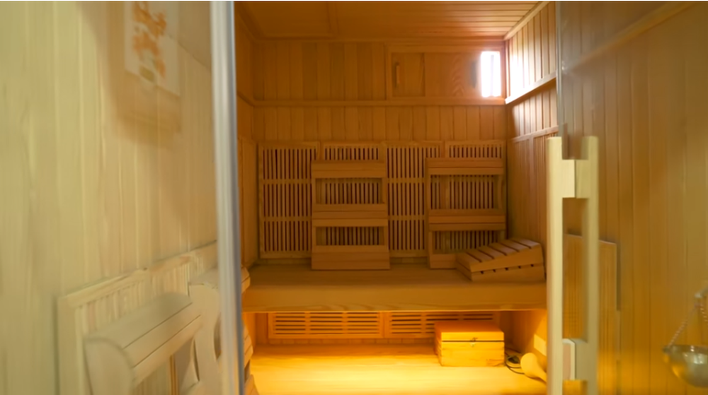 Khu vực xông hơi, tắm trắng đúng chất nghỉ dưỡng.