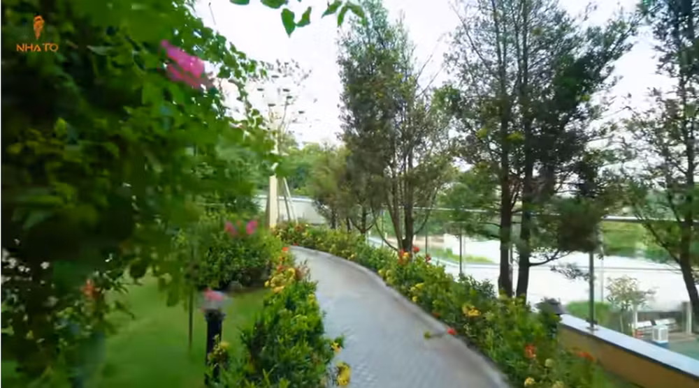 Trên đoạn đường dài khoảng 500m, gia chủ có thể đi bộ, đạp xe, trượt patin...