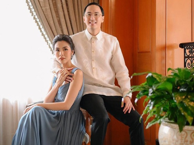 Chàng thiếu gia còn thường xuyên sử dụng biểu tượng trái tim để thể hiện tình cảm dành cho vợ. Ảnh: Internet