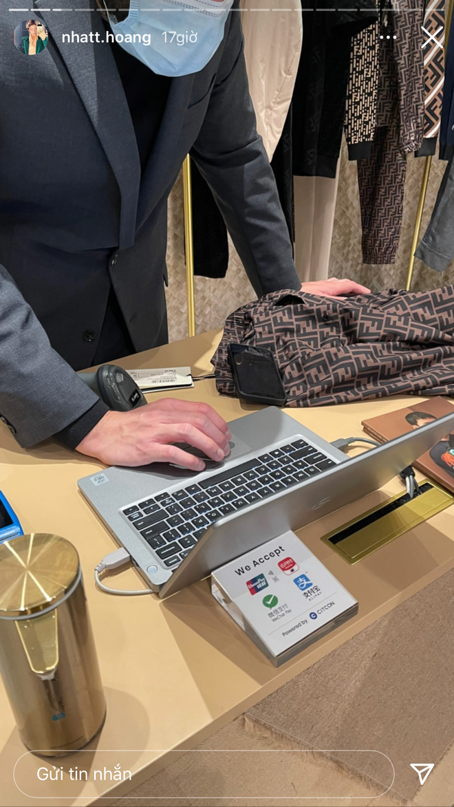 Trước đó không lâu, Nhất Hoàng khiến mọi người choáng váng khi khoe thành quả sau một ngày "còng lưng mua sắm ở Mỹ".