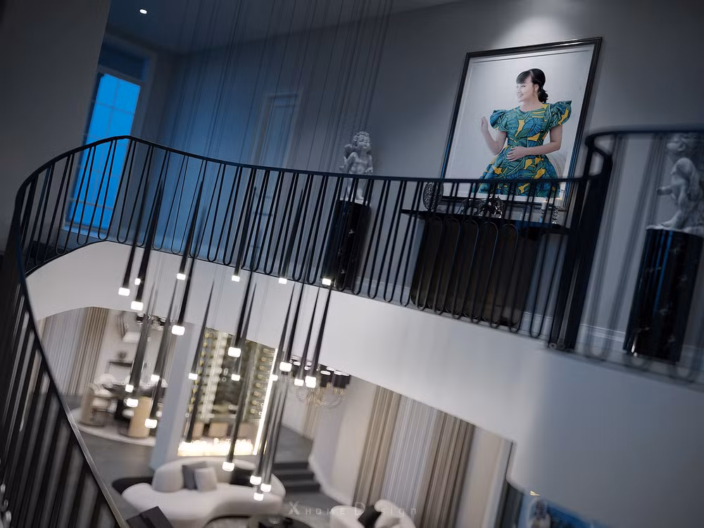 Từng góc nhỏ trong nhà đều được chăm chút kỹ lưỡng, không những tiện nghi mà còn thẩm mỹ.