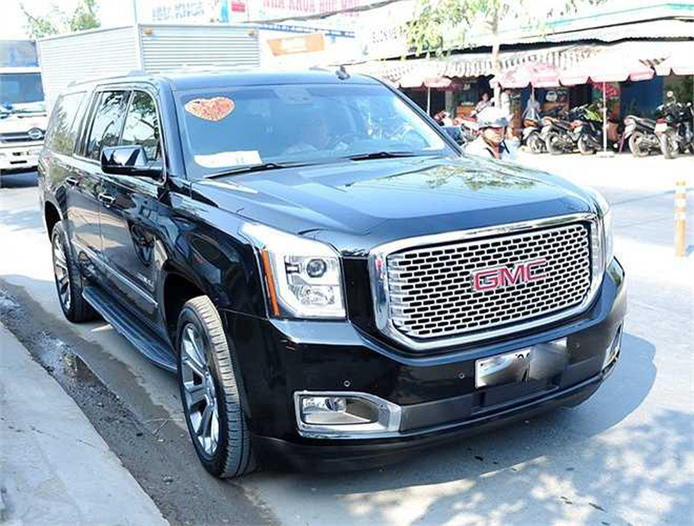 Chiếc GMC ở Việt Nam chỉ có một chiếc duy nhất cũng xuất hiện tại lễ rước dâu của Trúc Diễm. Ảnh: Doanh nghiệp &amp; Tiếp thị