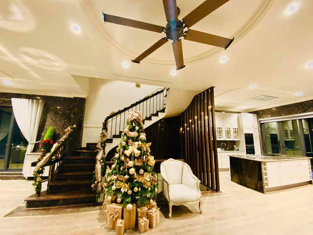 Không gian nội thất sang chảnh trong biệt thự của Lã Thanh Huyền.