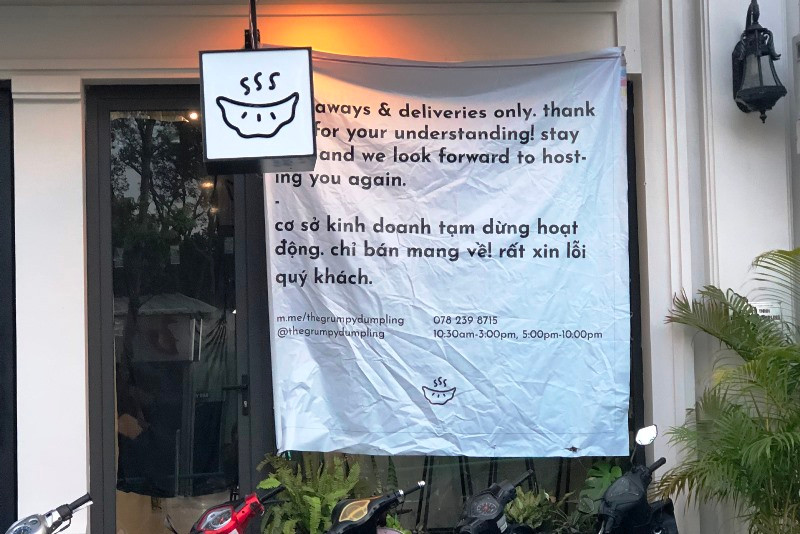 Tay Ho: Tam dung hoat dong dich vu khong thiet yeu tai 2 phuong Quang An, Yen Phu