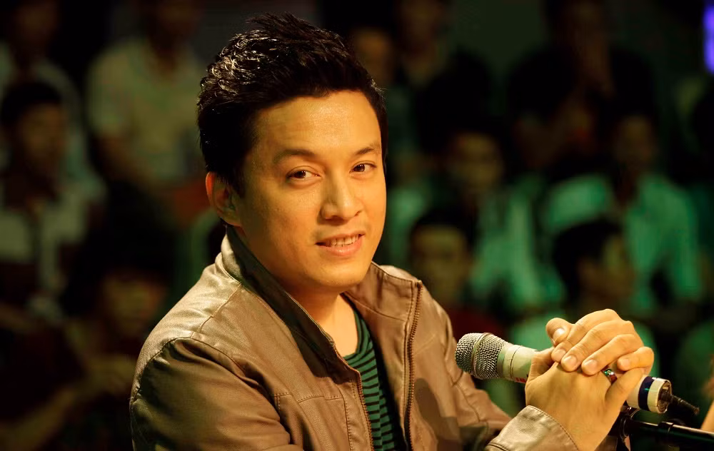 Lam Trường là một trong những giọng ca nam được yêu thích cuối những năm 1990 đầu 2000. Đến nay, anh vẫn hoạt động âm nhạc bền bỉ. Ảnh: Người lao động