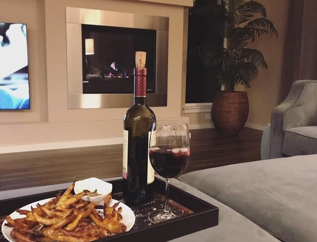 Căn nhà được thiết kế tinh tế với nhiều cây xanh. Ảnh: FBNV