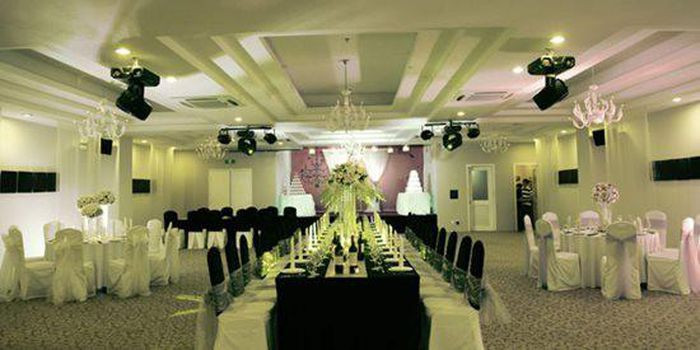 Ngoài bất động sản, Lam Trường còn mở một nhà hàng tiệc cưới nguy nga ở Quận 3, TP HCM. Ảnh: ĐSPL.