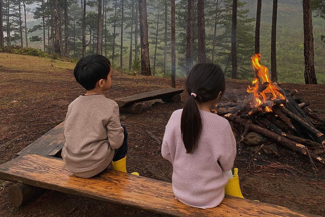 Sinh ra trong hào môn, các con Hà Tăng được bố mẹ cho đi du lịch nhiều nơi trên thế giới. Ảnh: FBNV