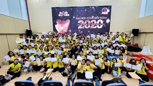 Ke hoach choi Halloween vui nhon cua ban tre Sai Gon