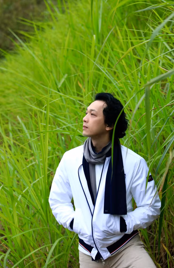 Hình ảnh này khác hẳn với vẻ chỉn chu như anh đã xây dựng từ trước tới nay.