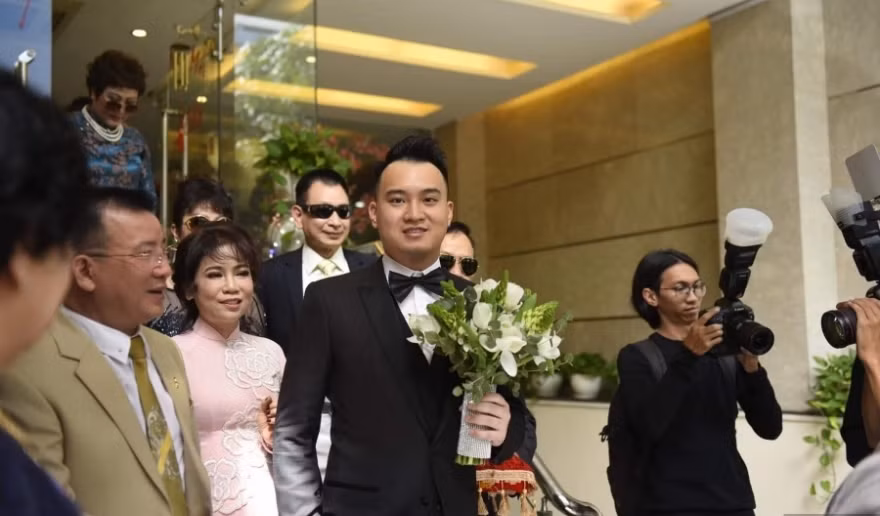 Bên cạnh đó, gia đình Đức Phạm còn kinh doanh bất động sản và sở hữu nhiều mặt bằng có vị trí đắc địa, nằm ở trung tâm thành phố. Ảnh: Vietnamnet