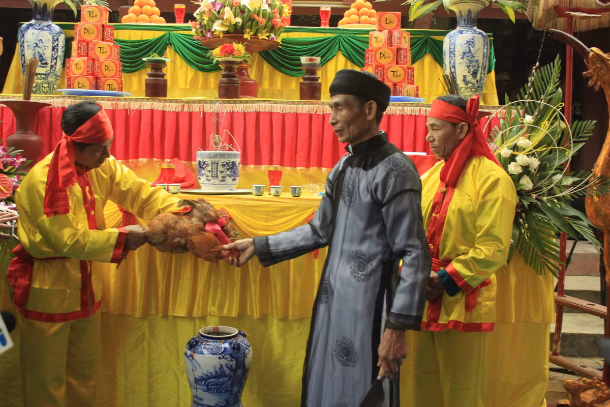 Nghi lễ trong lễ hội Minh Thề.