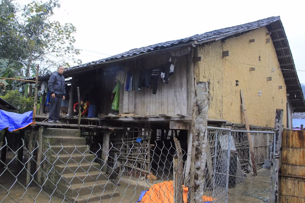 Nguoi anh hung mot minh dau sung voi ca dai doi Trung Quoc-Hinh-3