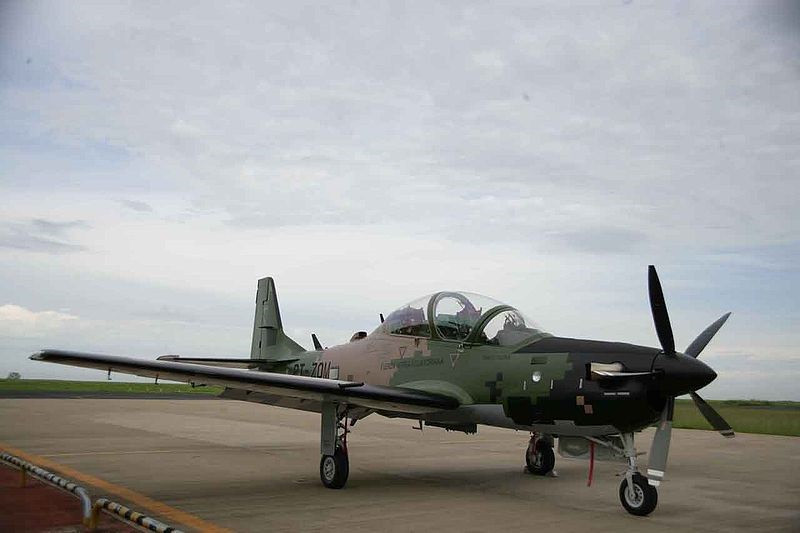 Mặc dù vậy cần lưu ý rằng A-29 Super Tucano là phương tiện được thiết kế để chiến đấu với những nhóm phiến quân có năng lực phòng không hạn chế chứ không phải lực lượng ly khai miền Đông được trang bị khá mạnh.