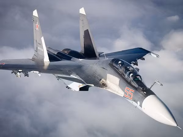 "Quá trình hiện đại hóa tiêm kích Su-30SM đang được thực hiện, chú trọng vào gia cường khung thân để mang được quả đạn cực lớn này, vũ khí cho phép bắn trúng mục tiêu mặt đất và mặt biển từ cự ly lên đến 1.000 km".