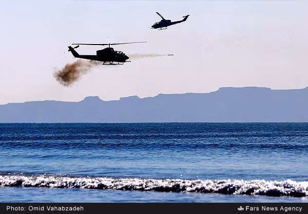 Không quân Lục quân Iran hiện có khoảng 50 chiếc trực thăng tấn công AH-1. Phiên bản AH-1 của Iran chỉ có thể triển khai rocket và tên lửa không đối không Sidewinder.