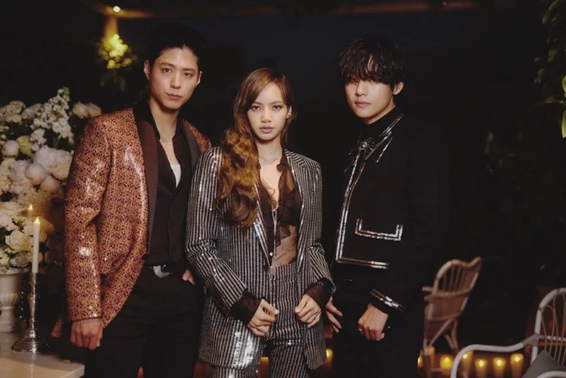 Lisa không lên tiếng về nghi vấn hẹn hò Park Bo Gum, Taeyong. Ảnh: Thể Thao Văn Hóa.