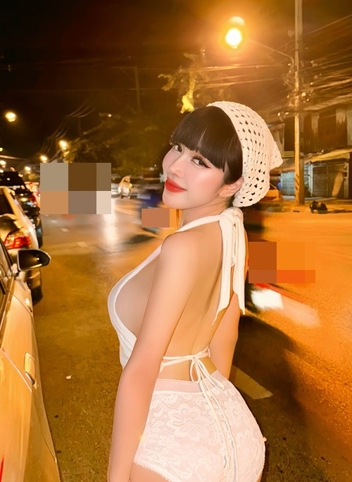 Nhiều cư dân mạng cho rằng chọn con đường mặc phản cảm, Pattaraporn sẽ dần đánh mất người hâm mộ.