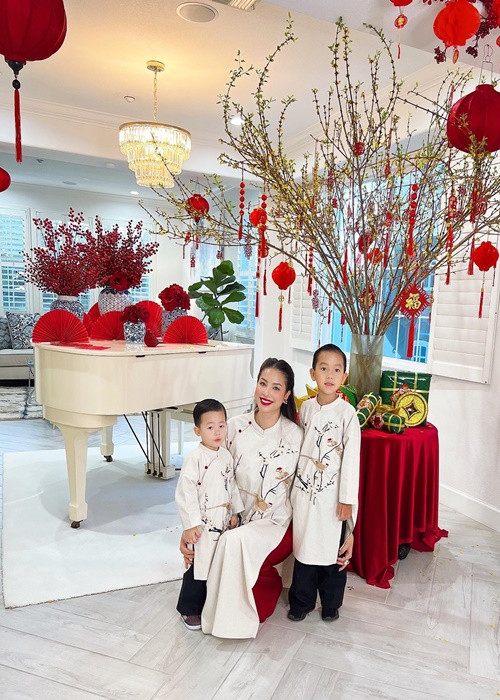 Gia đình Phạm Hương có cuộc sống xa hoa ở Mỹ. Ảnh: Instagram.