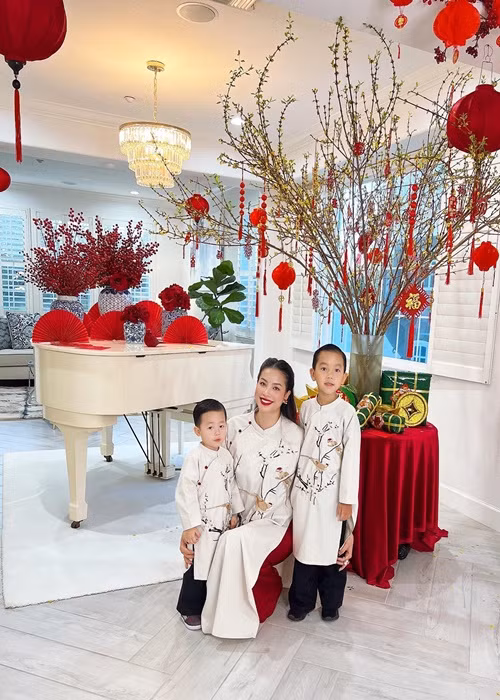 Gia đình Phạm Hương có cuộc sống xa hoa ở Mỹ. Ảnh: Instagram.