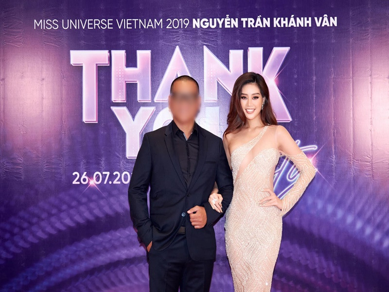 Bạn trai tin đồn của Khánh Vân từng ly hôn.