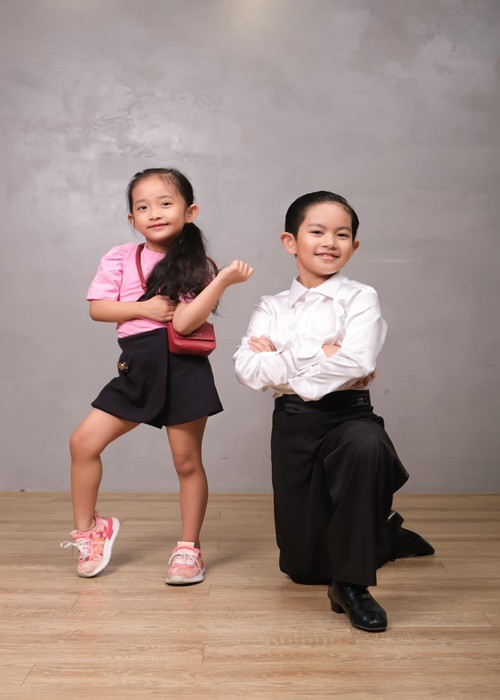 Bé Anna từng được ví như "bản sao của Dương Mịch" vì khá giống với nữ diễn viên Trung Quốc ngày nhỏ.