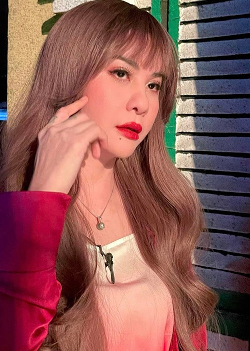 Cát Phượng từng đối mặt với nghi vấn trùng tu nhan sắc.