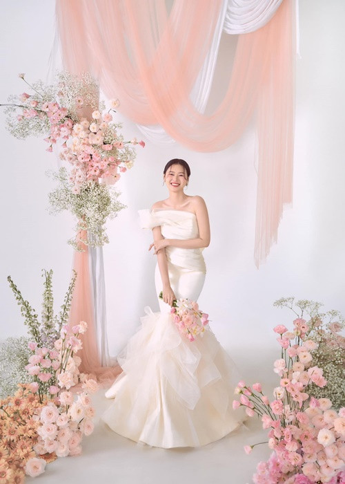 Gần đây, nữ diễn viên phim Mai phủ nhận nghi vấn mang bầu.