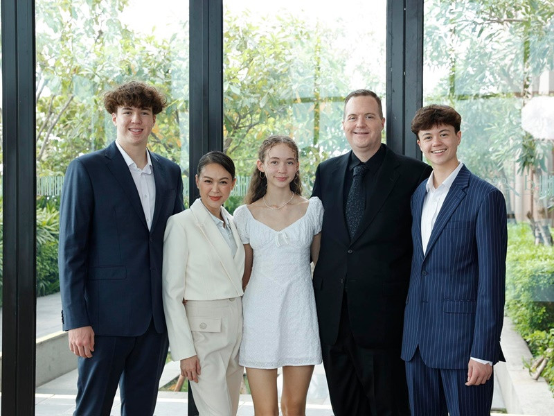 William du học Mỹ từ năm 2022. Cậu bạn đang học văn hóa và chơi bóng rổ chuyên nghiệp. Ảnh: FB Ngọc Nga.