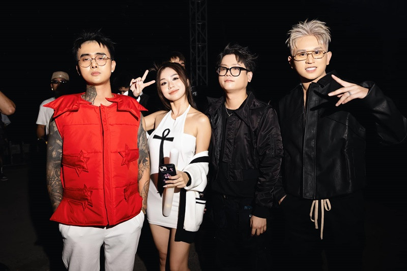 Bảo Ngọc có mối quan hệ thân thiết với các đồng nghiệp của Đạt G.