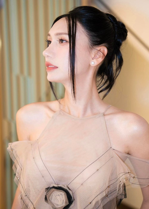 Bạn trai của Lynk Lee không hoạt động nghệ thuật và cũng không phải là doanh nhân.